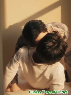 Ảnh bìa của TIỂU MỸ NHÂN BỊ ĐIÊN CUỒNG ÉP NƯỚC